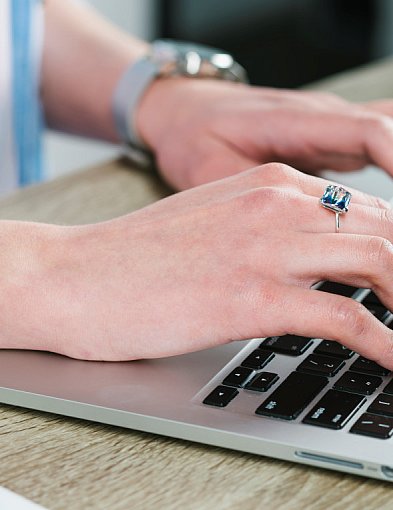 Ostatnie dni na złożenie wniosku, by skorzystać z wakacji składkowych w tym roku-49523