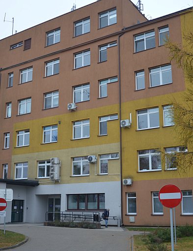 Kolejne kłopoty szpitala. Tym razem z wynagrodzeniami