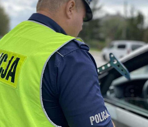 Policja w Kolnie: Niestety nie zabrakło „kwaśnych mandatów"-47804