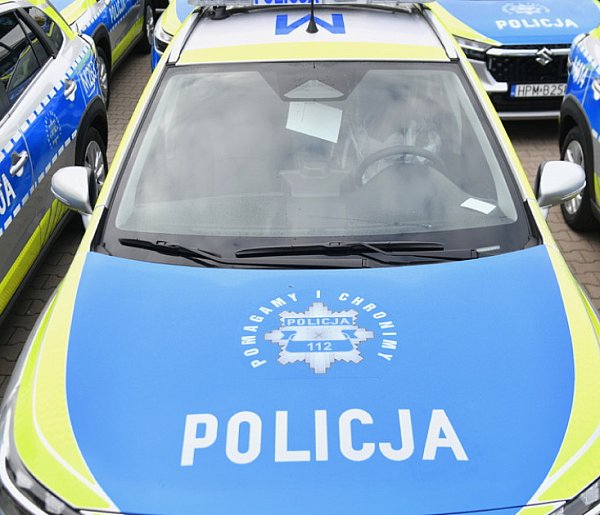 Nowe auto kolneńskich policjantów-48402