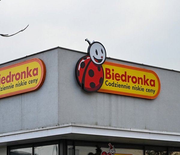Nowe rozwiązanie w popularnej sieci. Ma ułatwić codzienne zakupy-48437