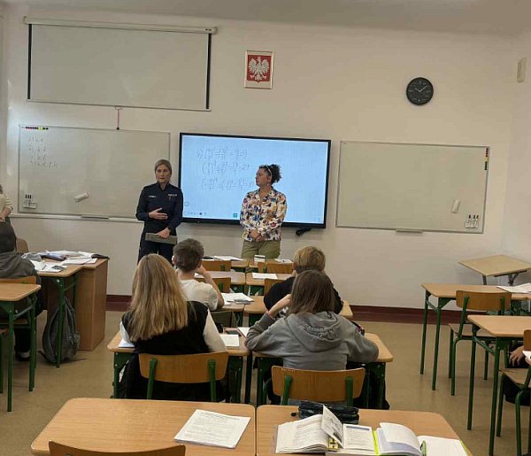 Stop przemocy rówieśniczej w kolneńskim Ogólniaku-48438