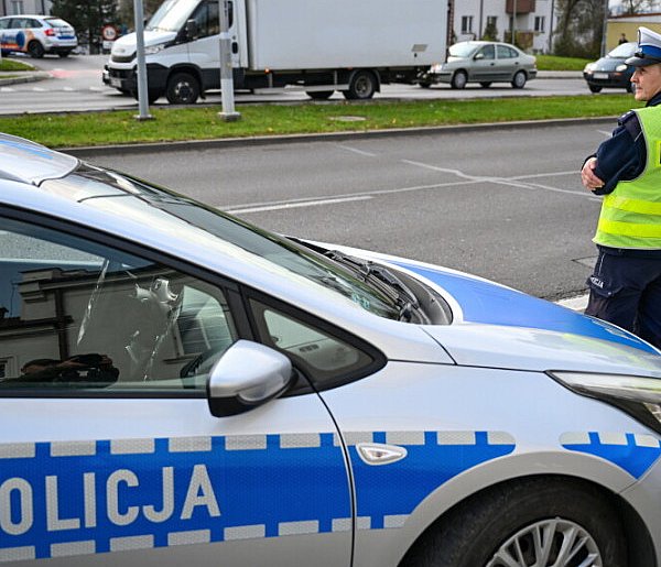Rozpoczęła się Akcja Znicz, na drogi wyjedzie ponad 5 tys. policjantów-48966