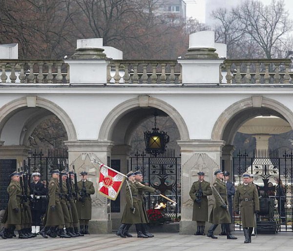 100-lat temu powstał Grób Nieznanego Żołnierza w Warszawie-49017