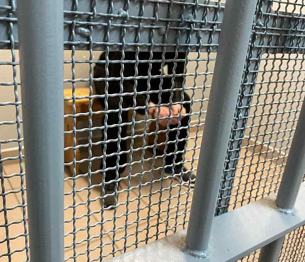 Groził matce pod wpływem alkoholu. Następnie złamał zakaz zbliżania-49070