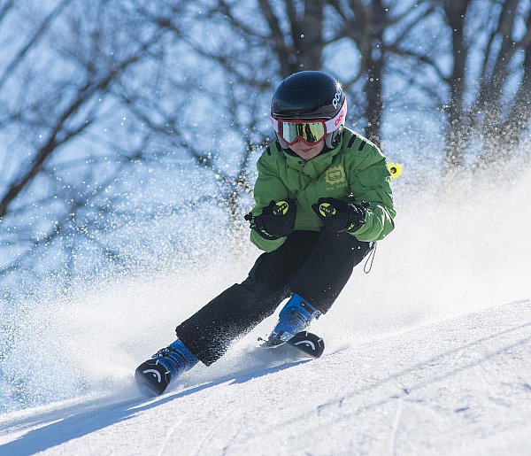 Ferie zimowe po nowemu. Decyzja MEN rozwścieczyła tysiące rodziców-49116