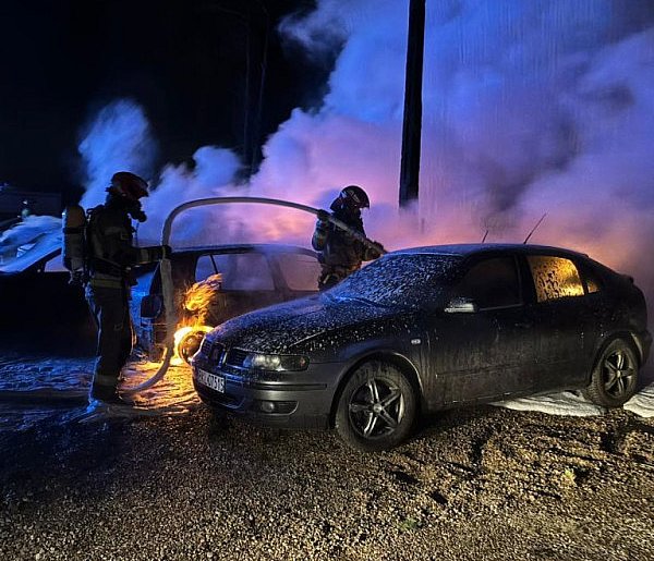 Nowe fakty w sprawie pożaru samochodów osobowych (foto)-49490