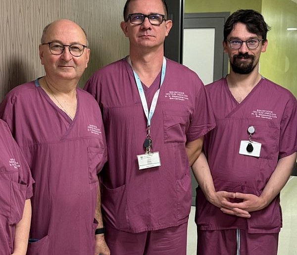 Pierwsze w regionie operacje ginekologiczne z użyciem robota chirurgicznego-49550