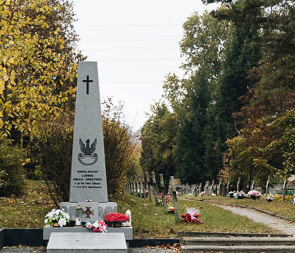 Trwa nabór w programie "Groby i cmentarze wojenne w kraju 2026"-49590