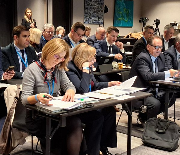 Miasta alarmują: rządowy projekt grozi demontażem systemu odpadowego-49637