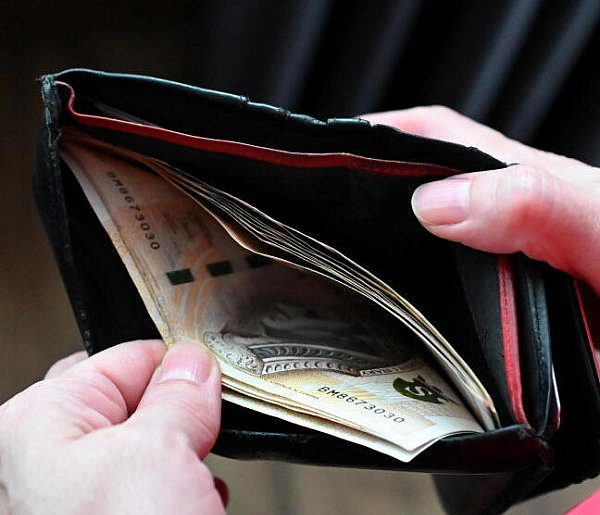 Na Boże Narodzenie przeciętny Polak wyda niemal 1,8 tys. zł-49980