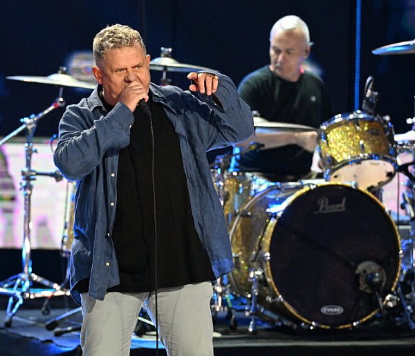 Kult odwołał koncerty z udziałem Kazika do kwietnia 2026-50070