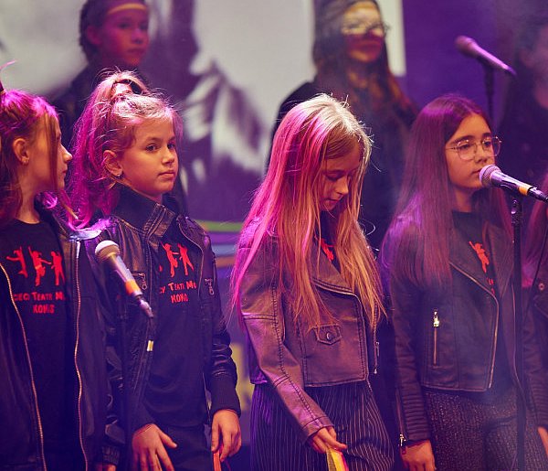 Koncert „Nasza Osiecka” w kolneńskim domu kultury (fotorelacja)-50067