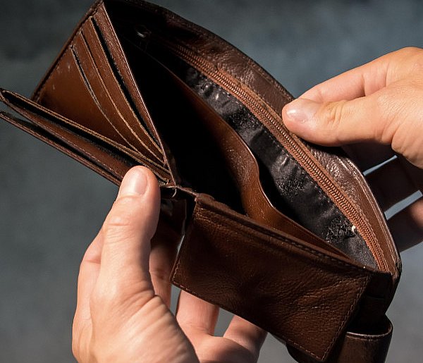 Twój przelew może "utknąć" na 5 dni. Lepiej sprawdź, zanim go wyślesz-50338