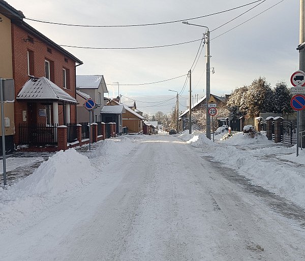 Kolneńscy strażacy przypominają o odśnieżaniu dachu-50749