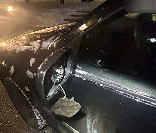 Policja w Kolnie: wandal z narkotykami w rękach mundurowych-50851