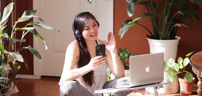 Roaming w Unii Europejskiej - jak działa, ile kosztuje i jak korzystać z telefonu