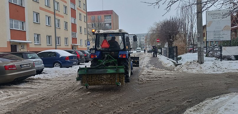 Kolneńskie służby korzystały dzisiaj z odwilży