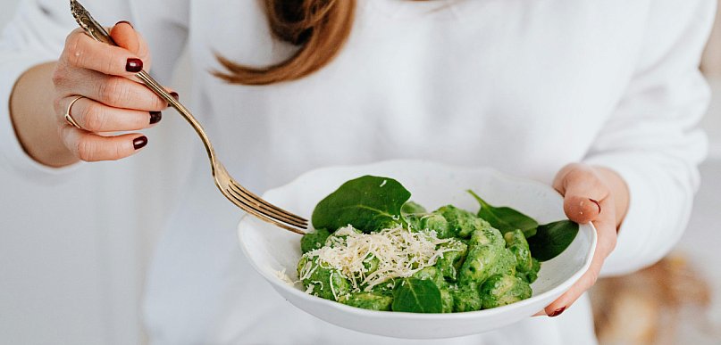 Jak zdrowa dieta wpływa na poziom energii i koncentrację