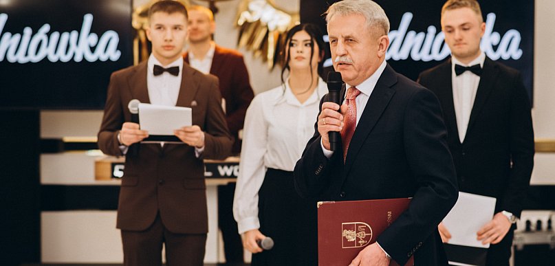 ZST Kolno: Studniówka 2026 (wideo i zdjęcia)