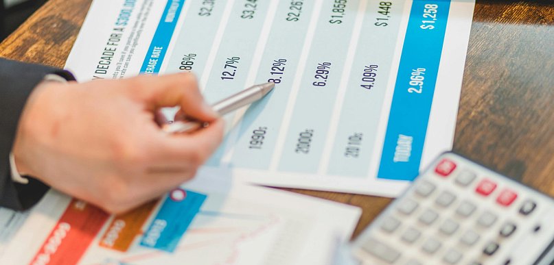 Jak sprawdzić, ile naprawdę kosztuje kredyt hipoteczny ze zmiennym oprocentowaniem