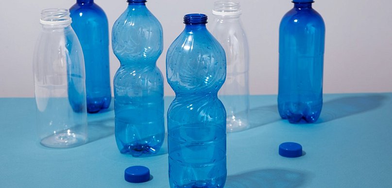 Opakowania plastikowe spożywcze a obowiązujące normy. Co warto wiedzieć?