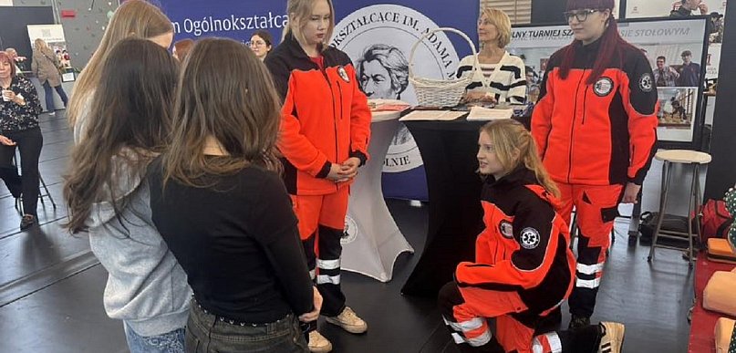 Stoiska kolneńskich szkół na Festiwalu Umiejętności