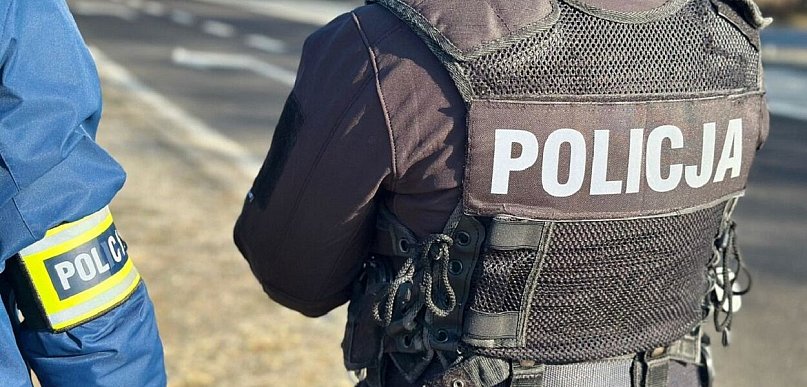 Mężczyzna próbując uniknąć zatrzymania skoczył z okna 3 pietra