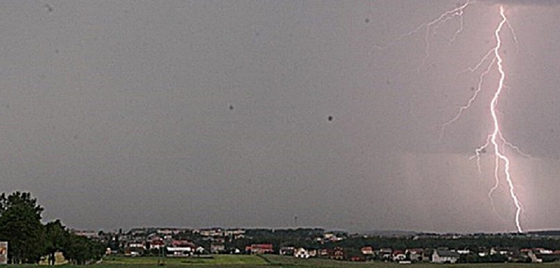 Alert pierwszego stopnia: możliwe burze w powiecie kolneńskim