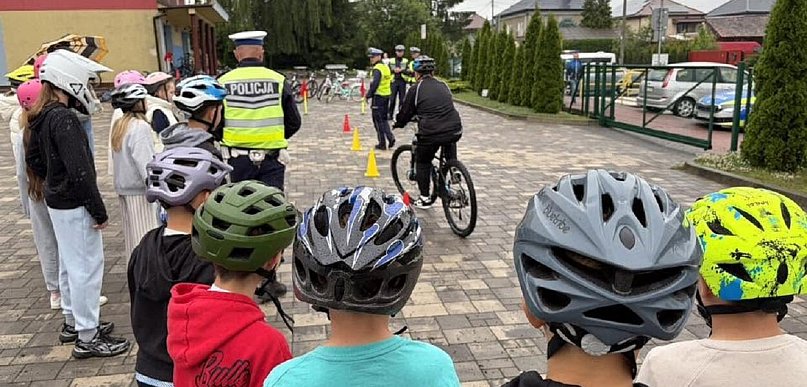Powiat kolneński: Uczniowie zdobyli pierwsze „prawo jazdy”