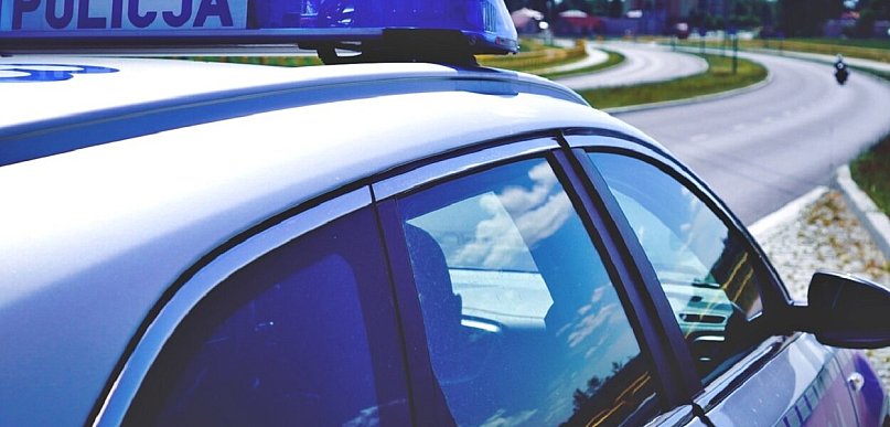 Wracał do domu w Gminie Mały Płock. Za co został zatrzymany przez policję?