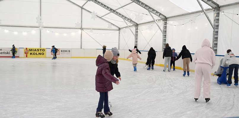 Radny zainteresował się kosztami lodowiska w Kolnie - 49995