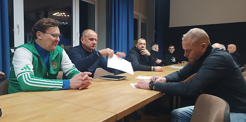 Nikt nie chce pomóc prezesowi Sokołowskiemu w zarządzaniu Orłem - 50881