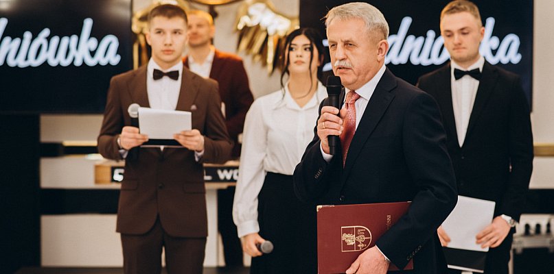 ZST Kolno: Studniówka 2026 (wideo i zdjęcia)