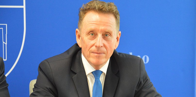 Tadeusz Klama reaguje na oświadczenie radnego