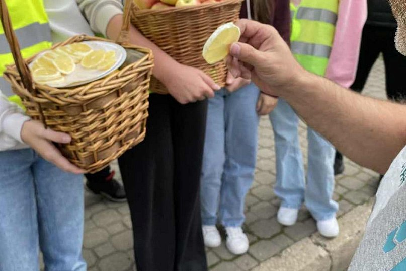 JABŁKO CZY CYTRYNA?