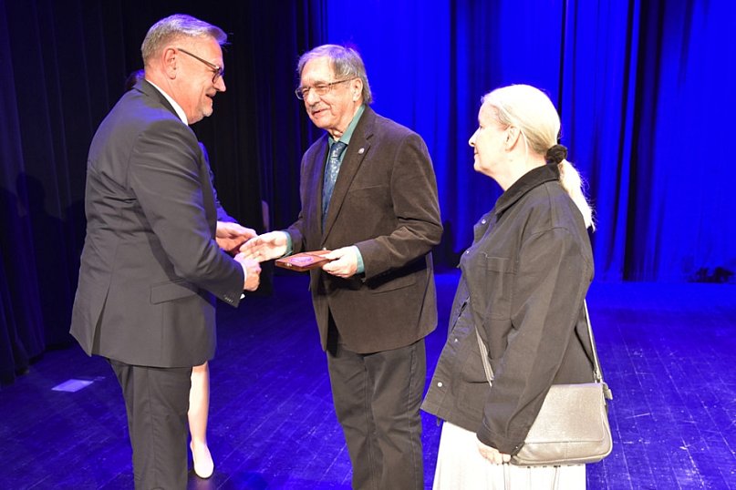 Burmistrz wręczył kolejne medale