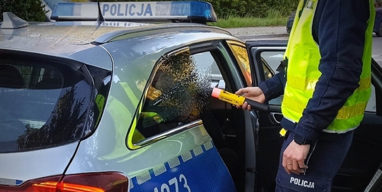 Mieszkaniec Kolna z kłopotami. Miał 0,25 promila alkoholu w organizmie (fot. KMP Łomża)