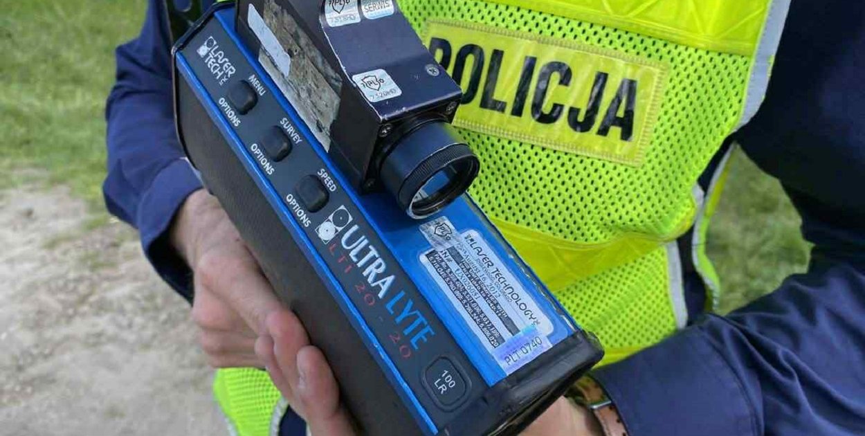 Policjanci kolneńskiej drogówki zatrzymali 47 kierowcę, który w bieżącym roku rażąco przekroczył dopuszczalną prędkość w obszarze zabudowanym