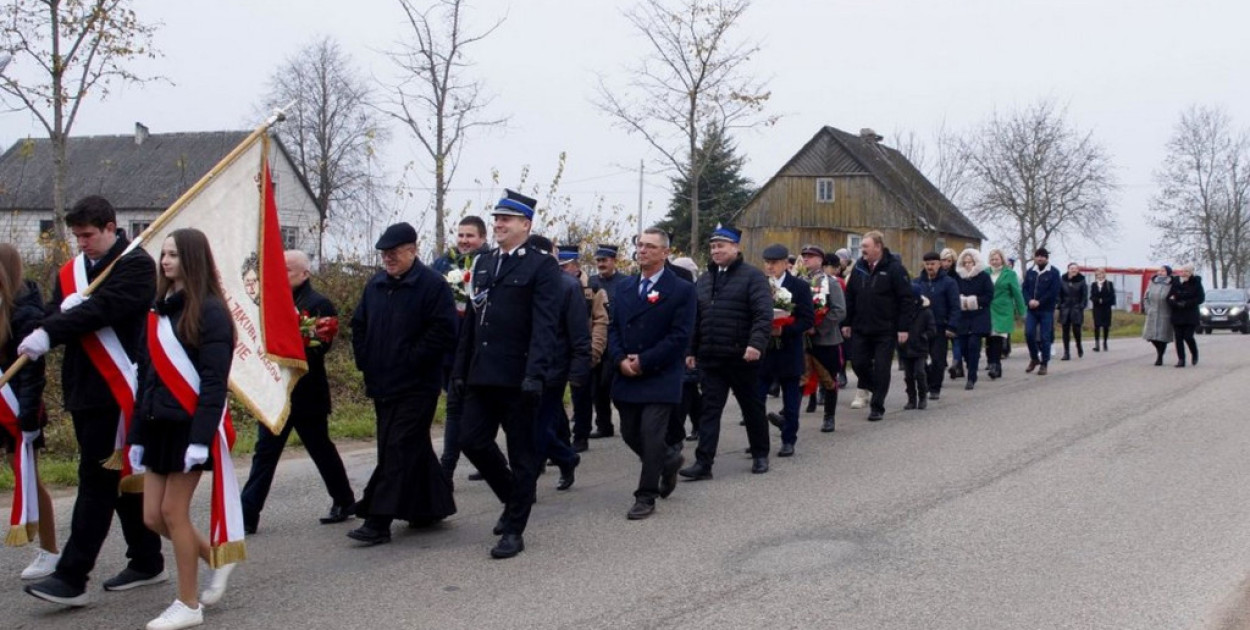 Patriotyczne uroczystości w Grabowie w 2024 roku (fot. archiwum UG Grabowo)