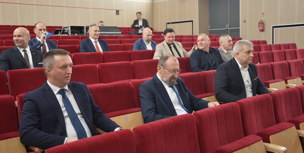 Podczas sesji uchwalono m. in. budżet na 2026 rok