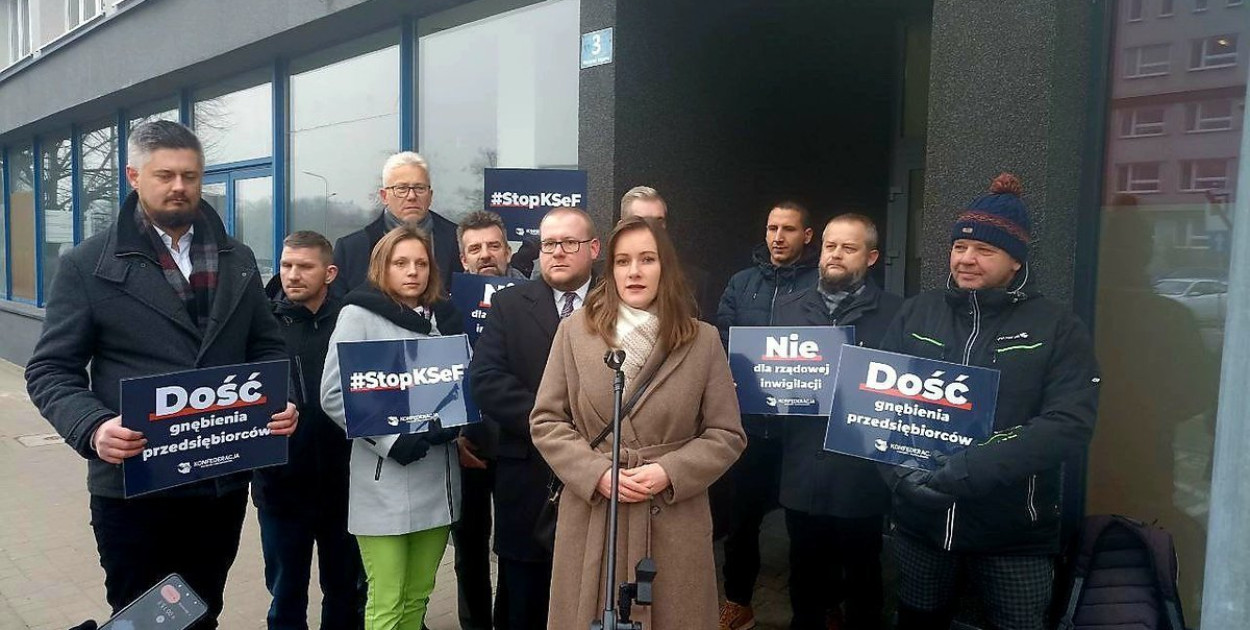 Bosak: system e-Faktur nie jest gotowy; Konfederacja żąda wstrzymania jego wejścia