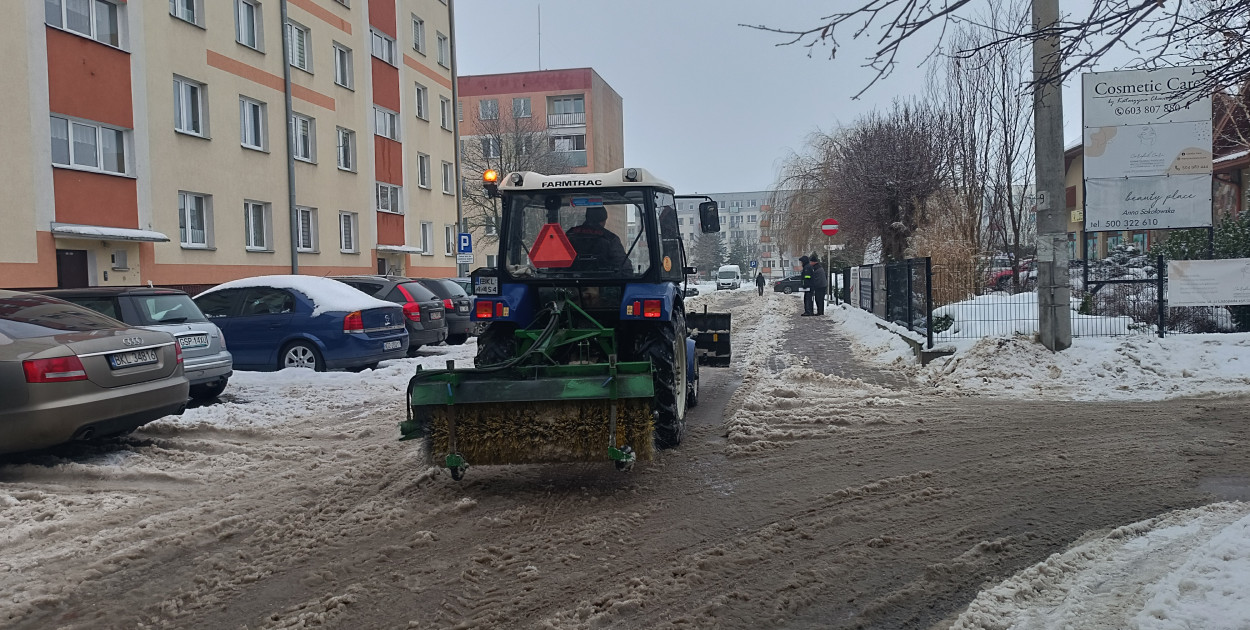 Kolneńskie służby korzystały dzisiaj z odwilży