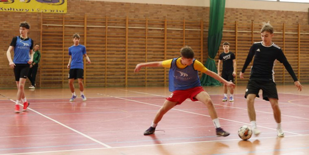 Zimowy Turniej Halowej Piłki Nożnej (fotorelacja)