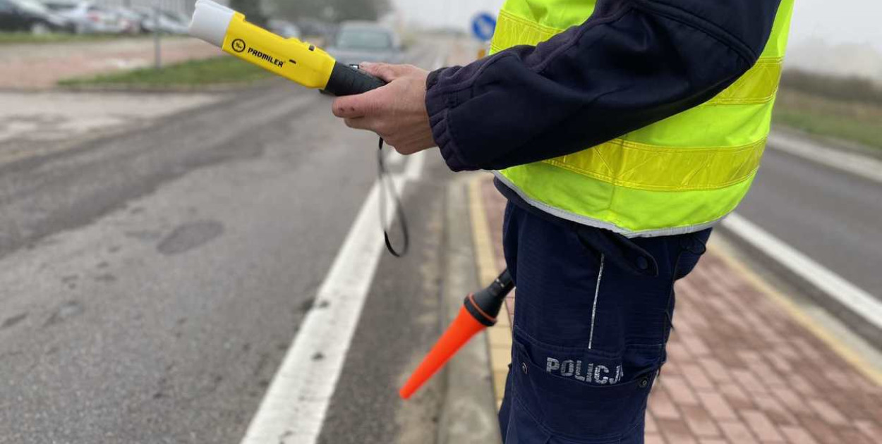 Policjant z Pisza zatrzymany za jazdę po pijanemu