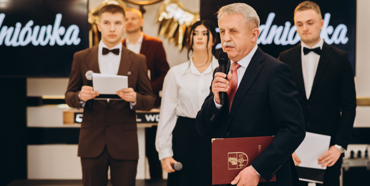 ZST Kolno: Studniówka 2026 (wideo i zdjęcia)