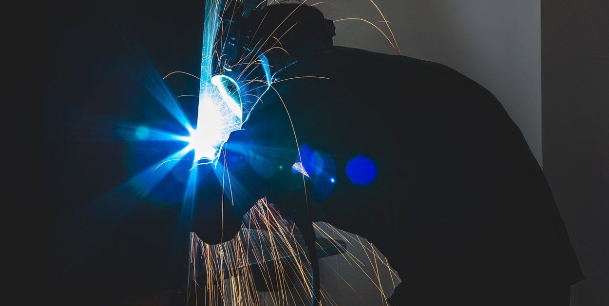 Wyposażenie warsztatów w sprzęt gotowy do intensywnej pracy