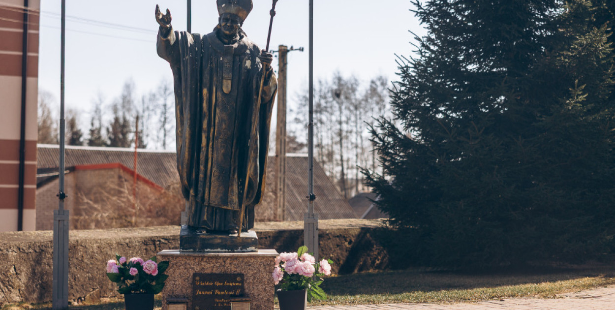 „Rz": Wojtyła nie krył pedofili