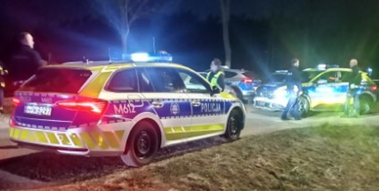 Lachowo: Mężczyzna zaatakował strażaków