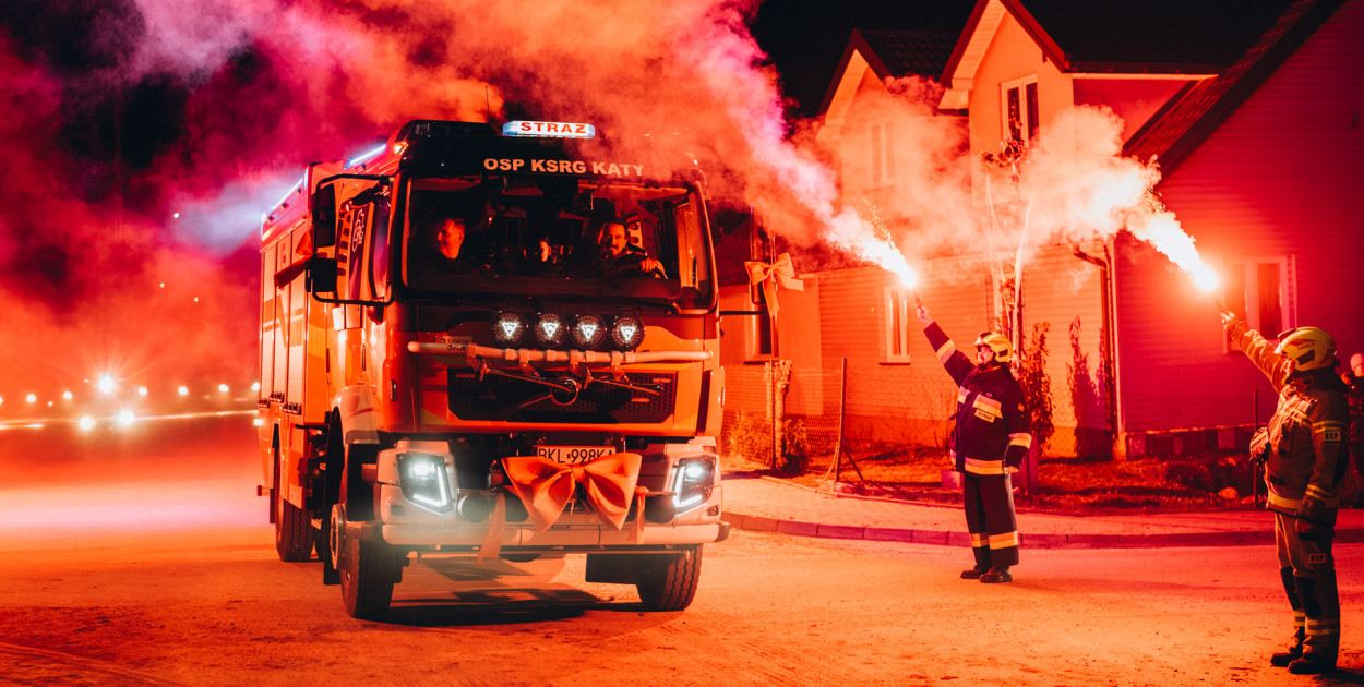 Strażacy z Kątów mają nowy samochód